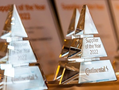 サニーオートモーティブオプテックが3年連続でコンチネンタルのベストサプライヤー賞を受賞